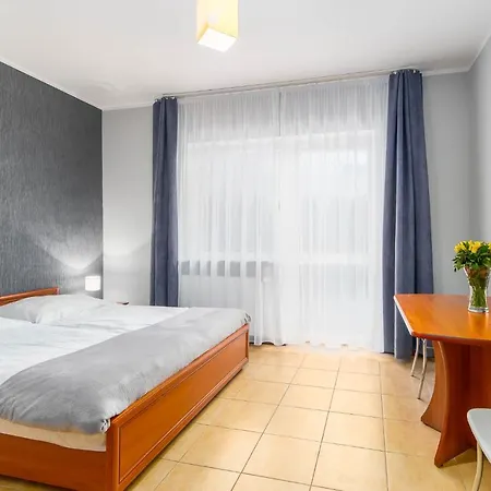 Δωμάτια σε οικογενειακή κατοικία Awenturyn -